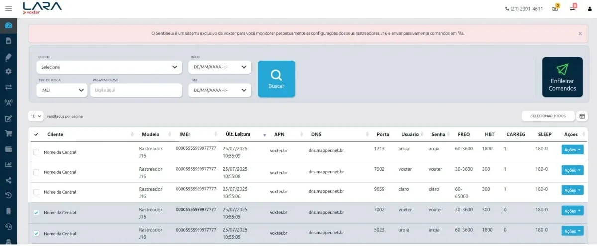 Painel do Sentinela no Portal LARA: filtros por cliente e IMEI, botão de enfileirar comandos e a tabela com IMEI, última leitura, APN, DNS, porta, usuário, senha, FREQ, HBT e SLEEP de cada rastreador