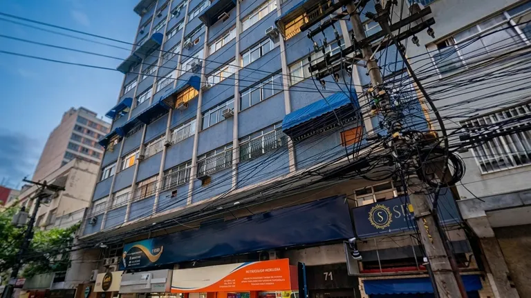 Fachada da Rua Gavião Peixoto, 71